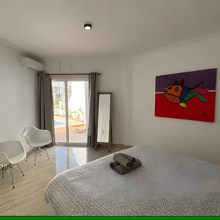 With Private Pool Appartement *