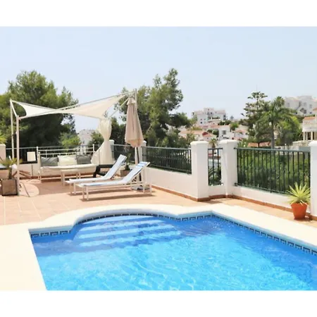 Daire With Private Pool Nerja